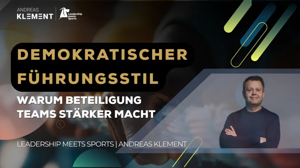 Demokratischer Führungsstil im Leadership – Führungskraft diskutiert mit Team