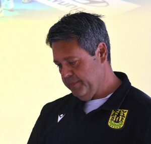 Moderator Andreas Klement während des offiziellen Saisonauftakts des VfL Eintracht Hagen zur Saison 2026/2027.